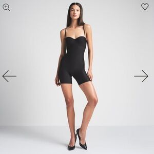 NWOT SKIMS CORE SCULPT UNDERWIRE MID THIGH BODYSUIT Size XL